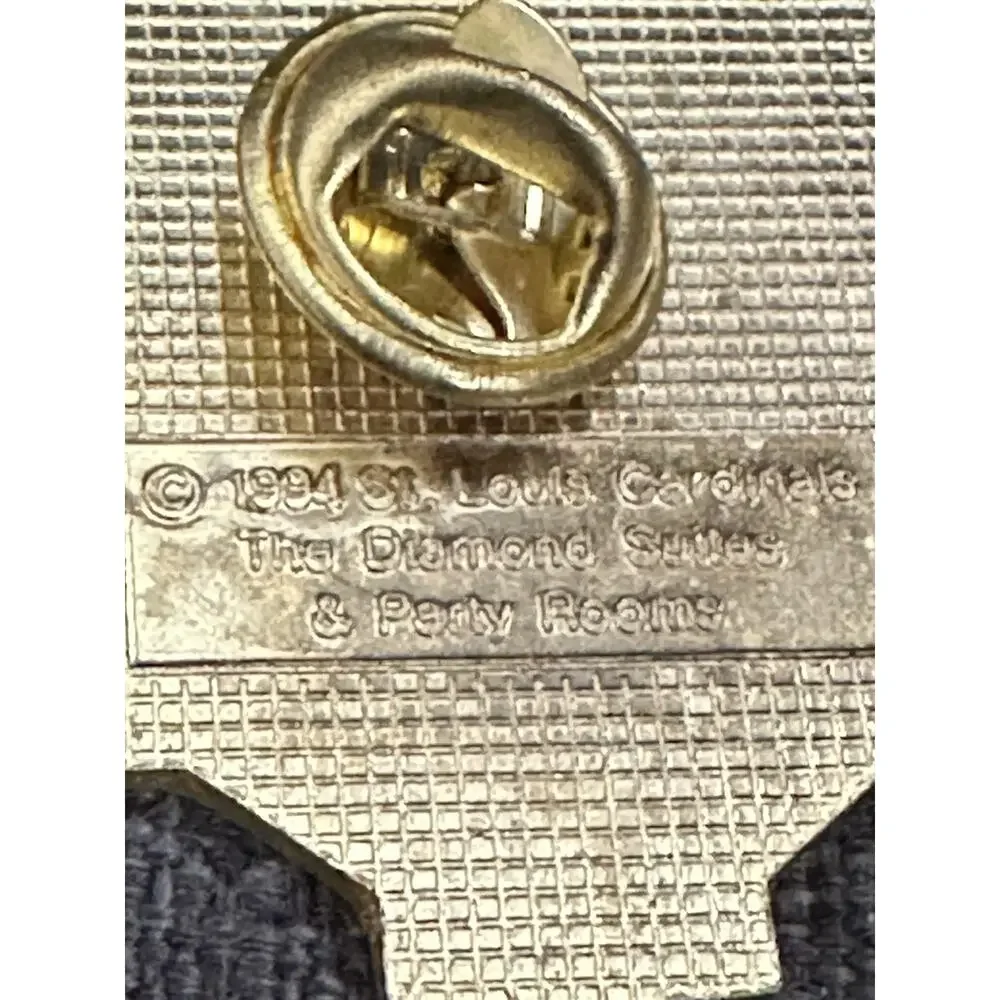 1994 St Louis Cardinals Coca Cola Classic Lapel Pin Diamond Source Vintage MLB